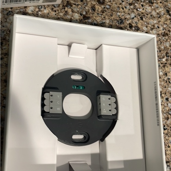 Google smart thermostat - Picture 3 of 4